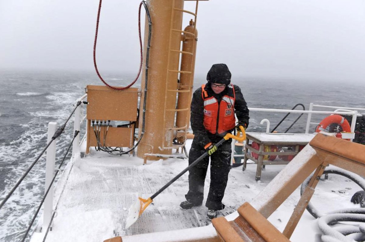 USCG cutter Spar Arrives to Its New Home Port - Lake Superior Magazine